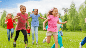 Read more about the article 5 FREE Fitness Apps for Kids: Keeping Kids Active at Home